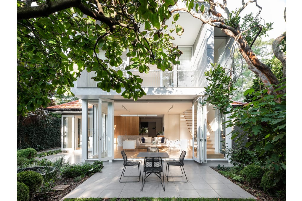 House-in-the-Garden-photographed.jpg