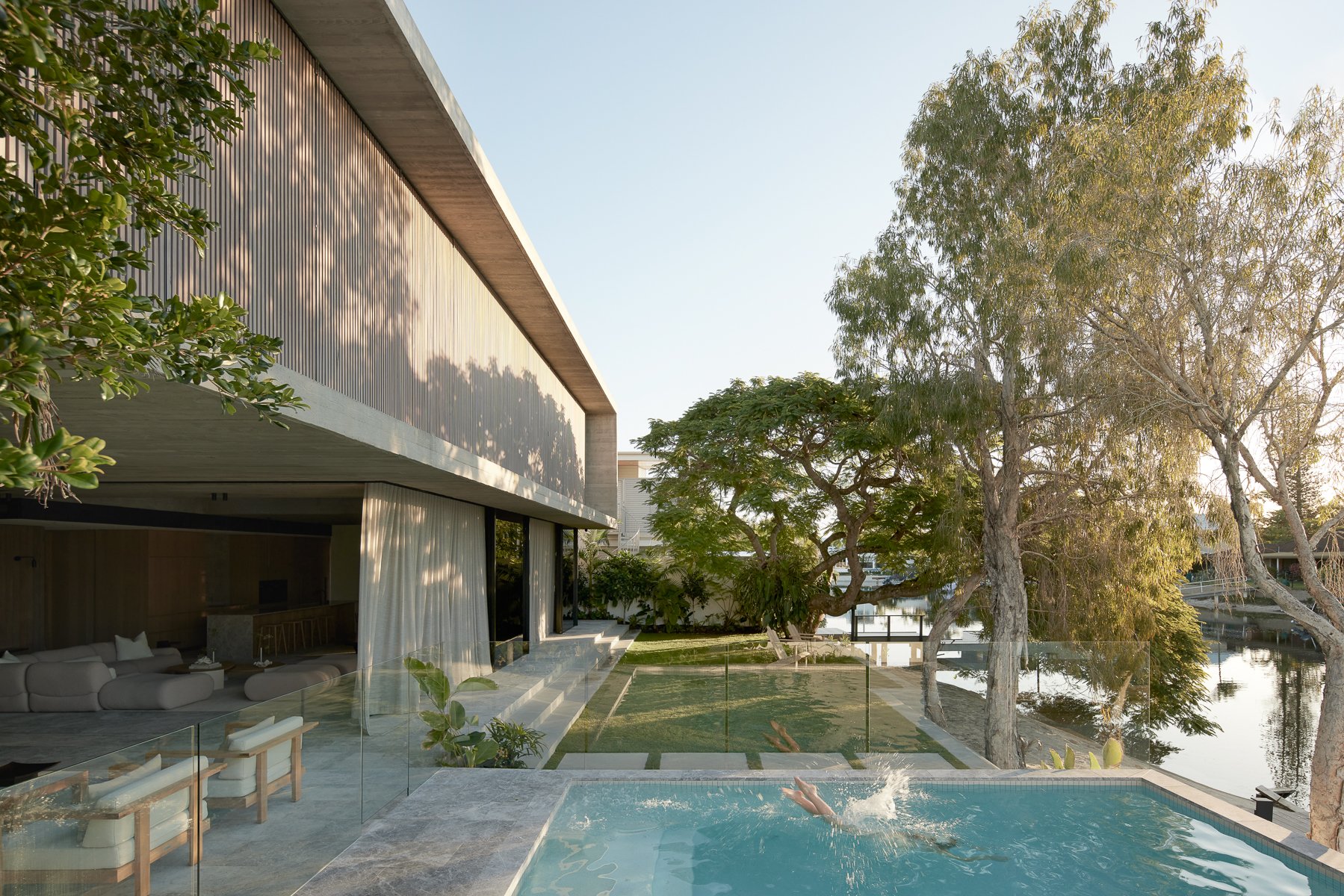 SLA-Mossman-Pool-outdoor-landscaping.jpg