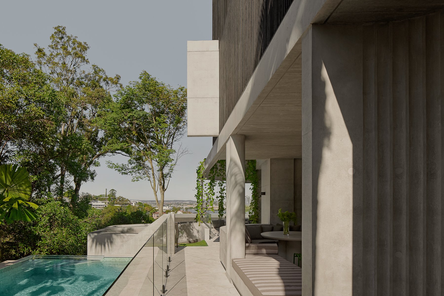 shaun-lockyer-architects-morgan-facade-pool-concrete.jpg