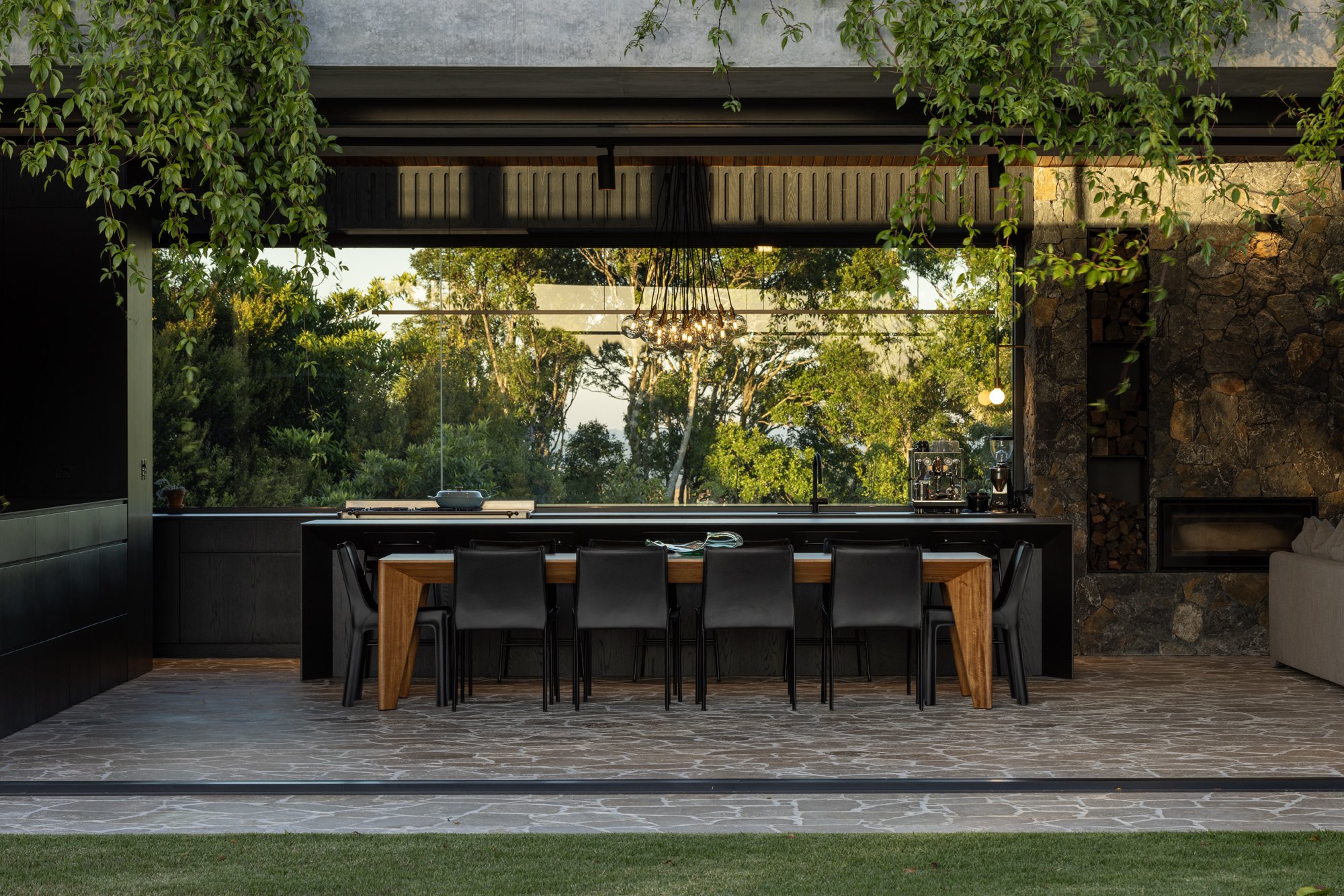 SLA-Byron-Hinterland-kitchen-landscaping-open.jpg